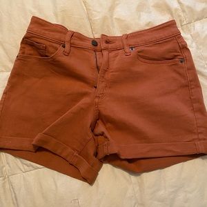 Universal Thread- Target shorts size 4